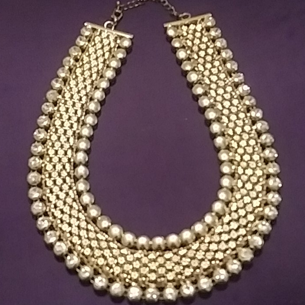 Gold Collar Necklace with Rhinestones